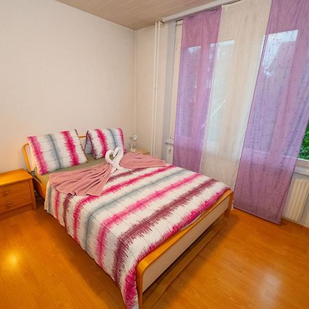 Residence Villa Flora インターラーケン エクステリア 写真